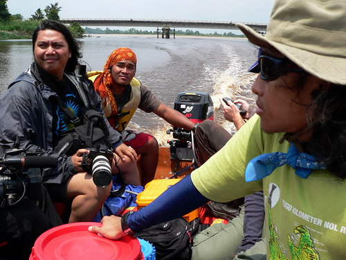 greenpeace indonesia flickr How to Save Money on Boating