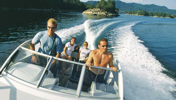 mercruiser boating The Mercury Trailer Boat at Rest