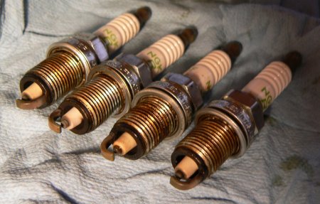 Two Cycle Sparkplug Replacement