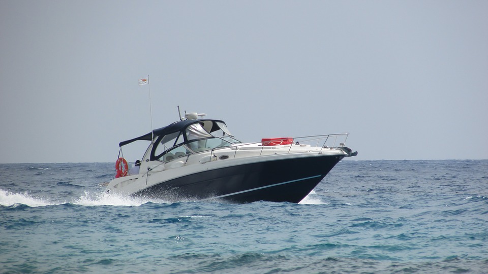 speed boat in water