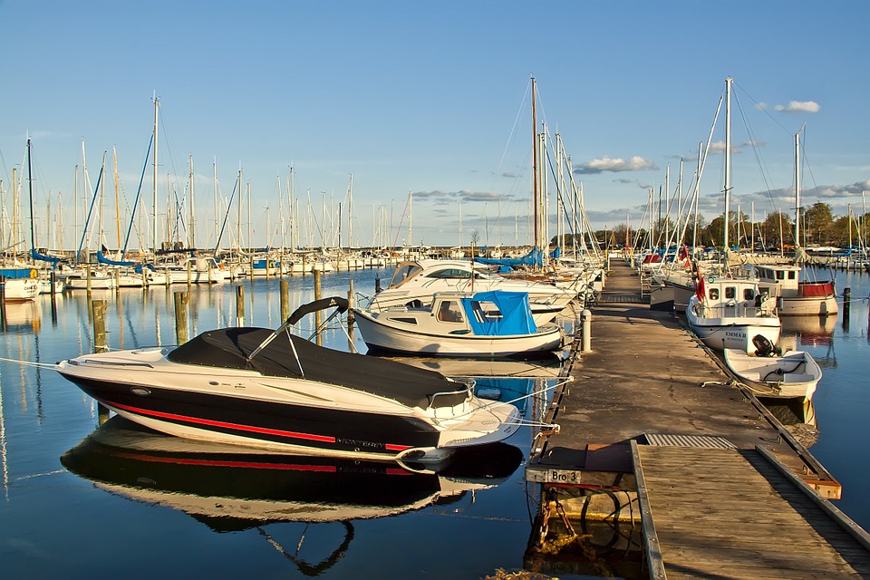 3 port boats