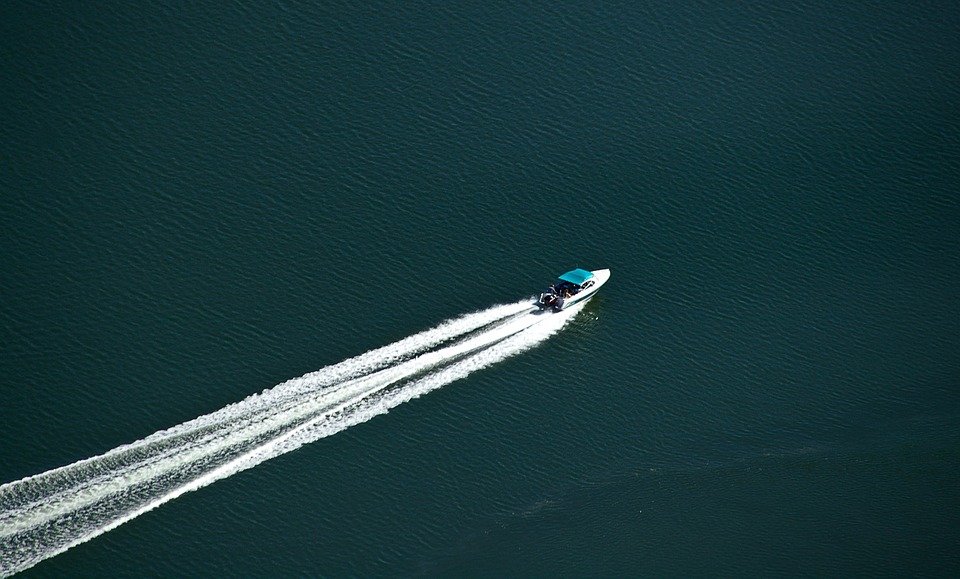 speed boat on water